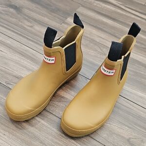 Hunter Chelsea Rain Boots